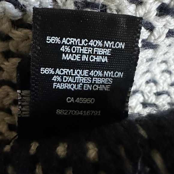 Indigo shawl with pockets - Picture 5 of 8